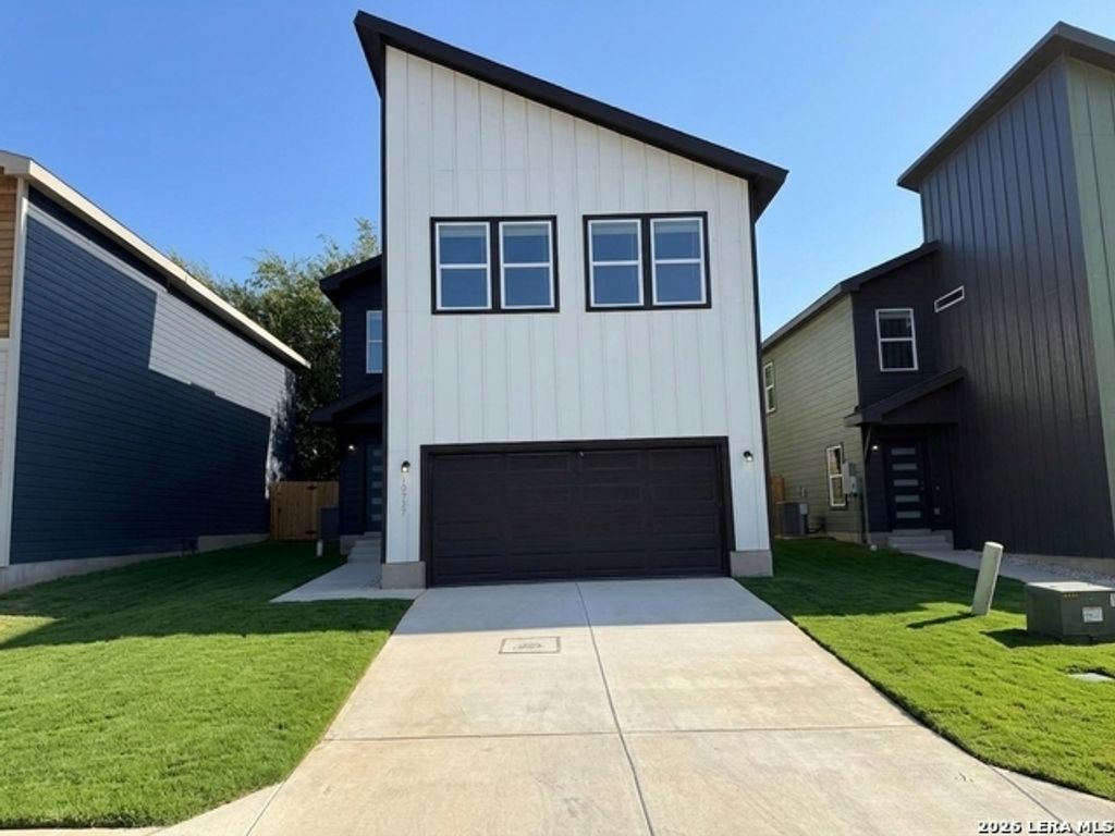 10727 Pharoah Run, San Antonio