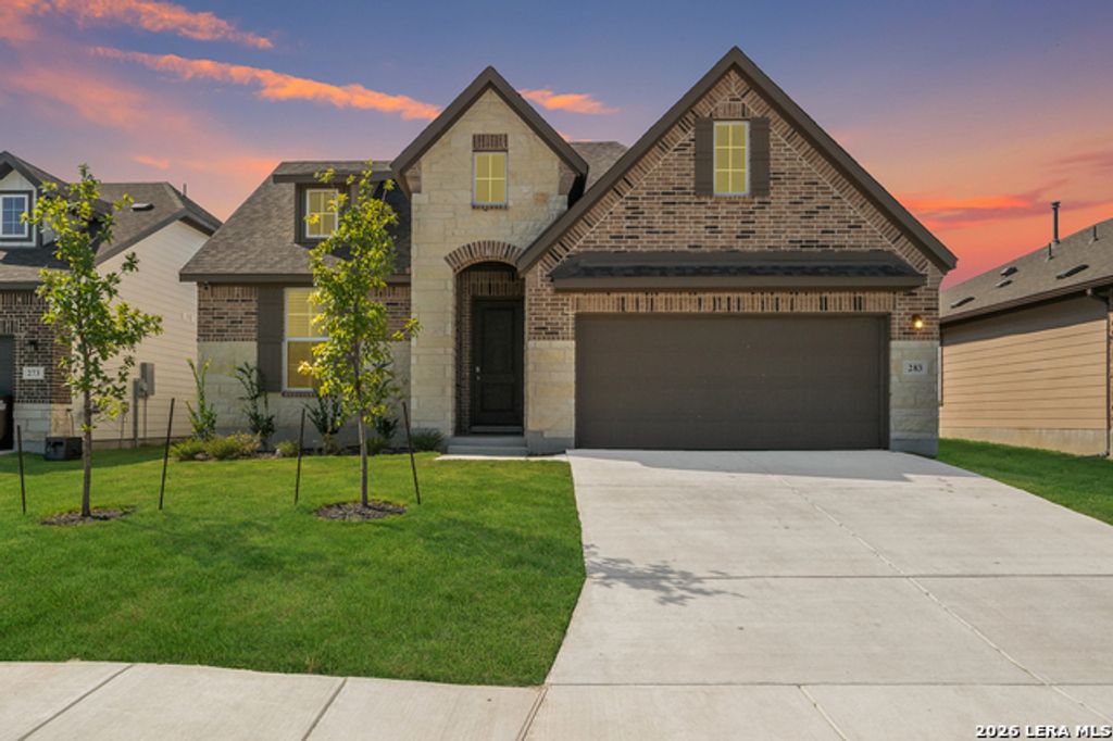 283 Red Arrow, San Antonio