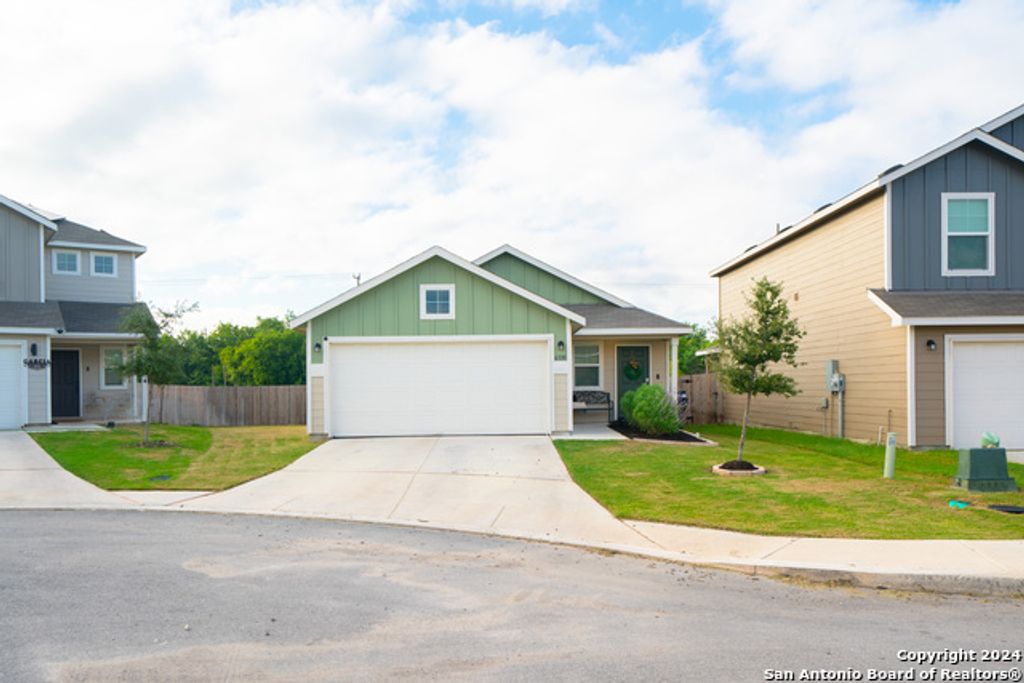 6330 Silver Pegasus, San Antonio