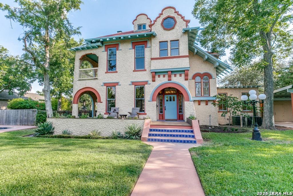 120 W Craig Place, San Antonio