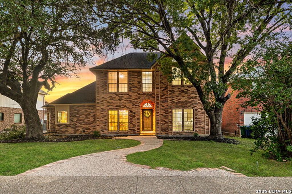 1218 Summit Crk, San Antonio