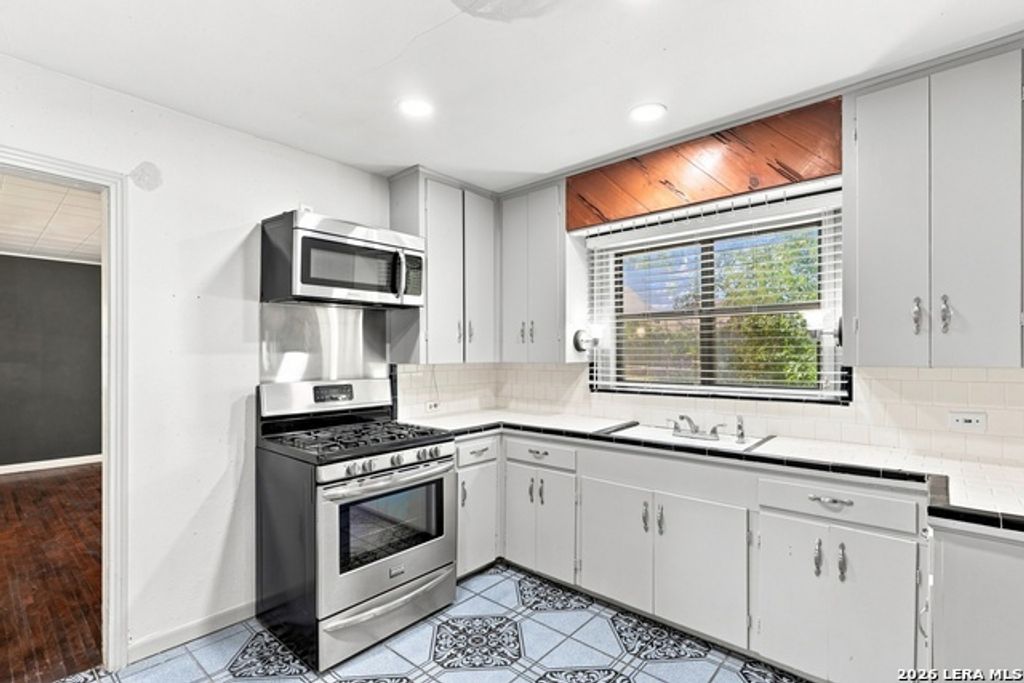 131 Freiling, San Antonio