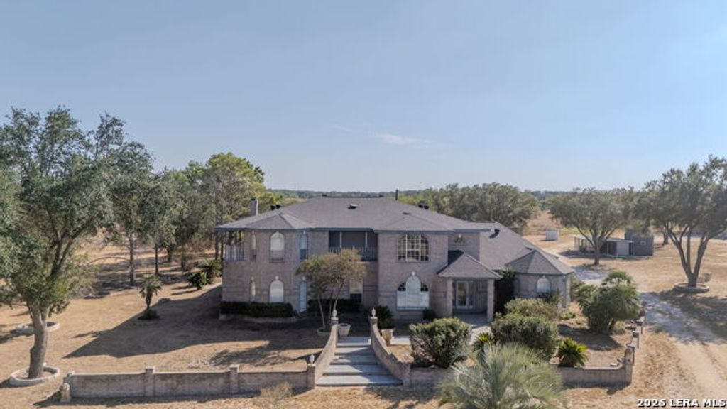 5280 Smith Rd, Von Ormy