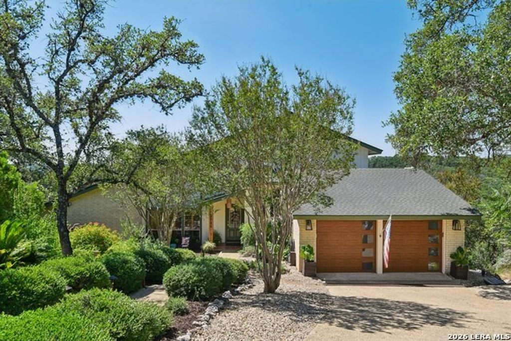 16725 Windjammer, Helotes