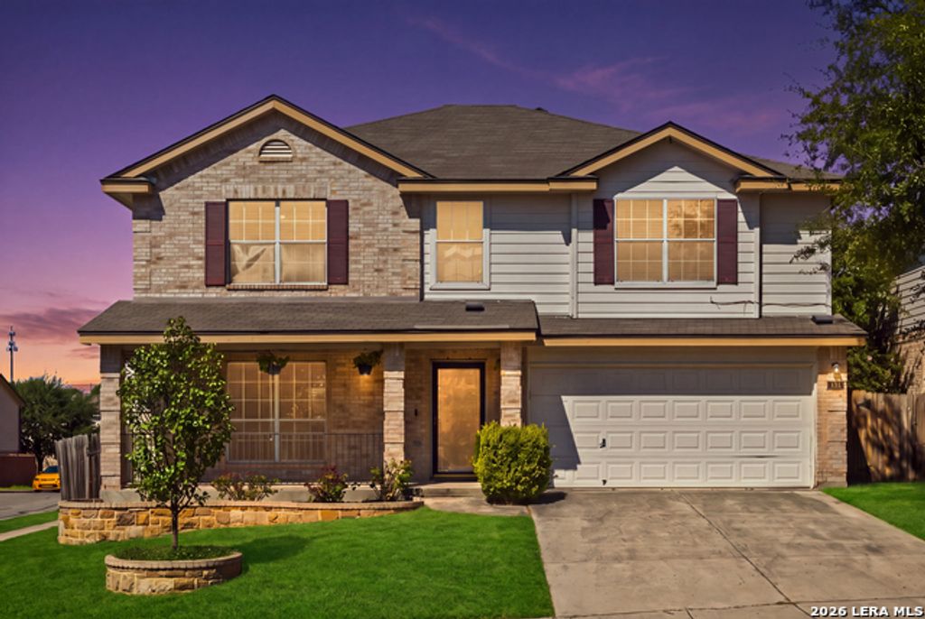 135 Bright Trl, San Antonio