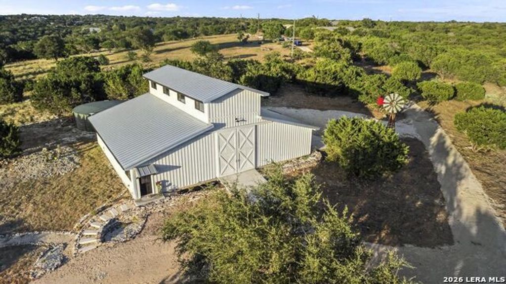 103 Bluffview Cir, Kerrville