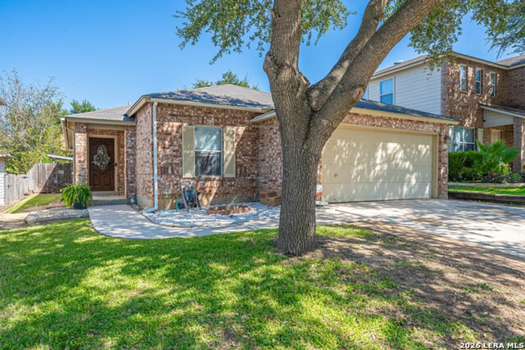 6431 Kestrel Ln, San Antonio