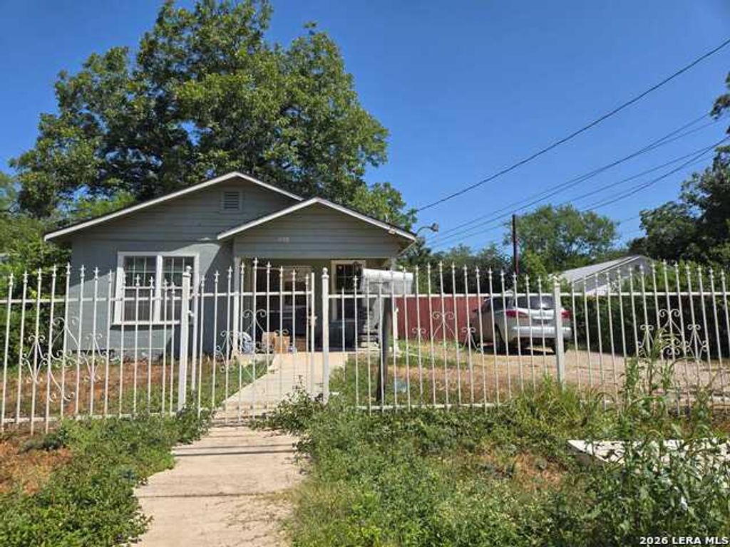 435 Hazel St., San Antonio