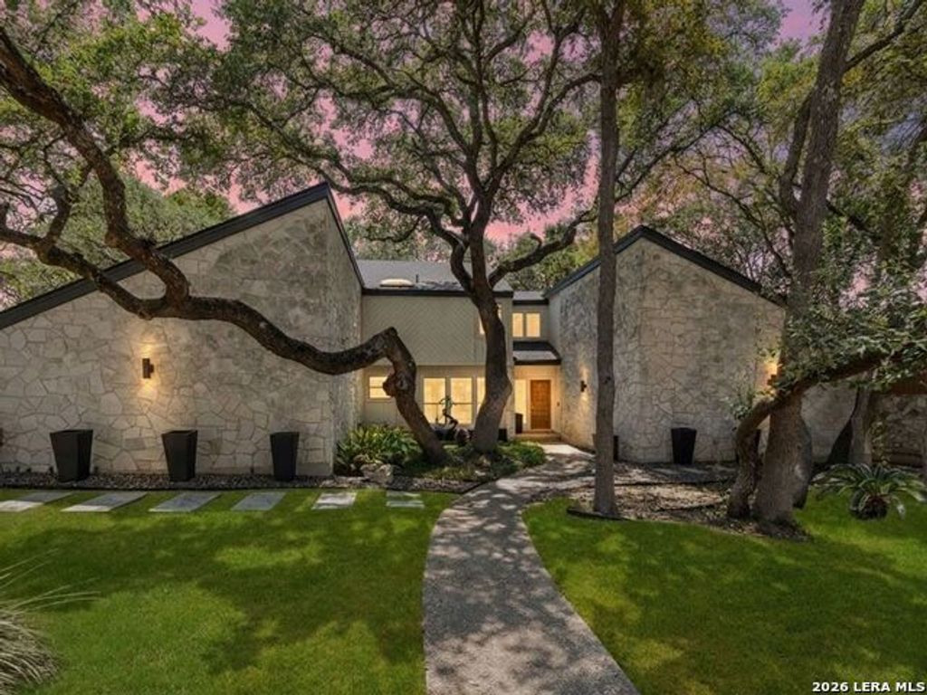 434 Arch Bluff, San Antonio