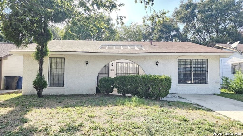 911 Spring Park St, San Antonio