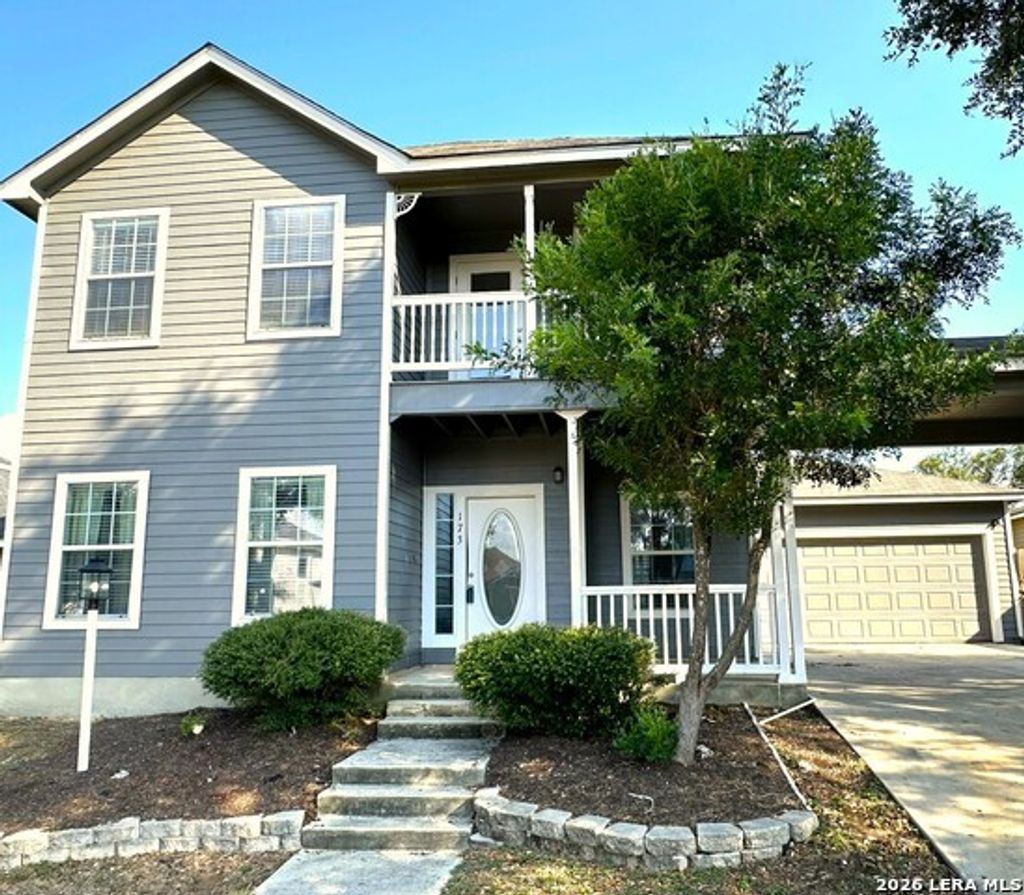173 Whitewing Way, Floresville
