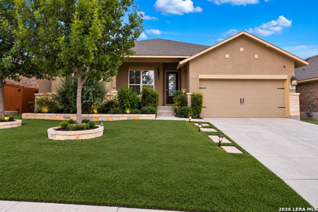 1527 Winans Pass, San Antonio