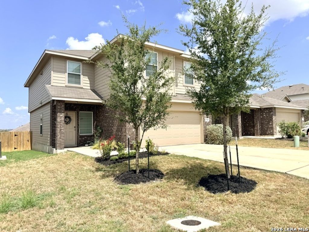 1740 Chianti Pass, New Braunfels