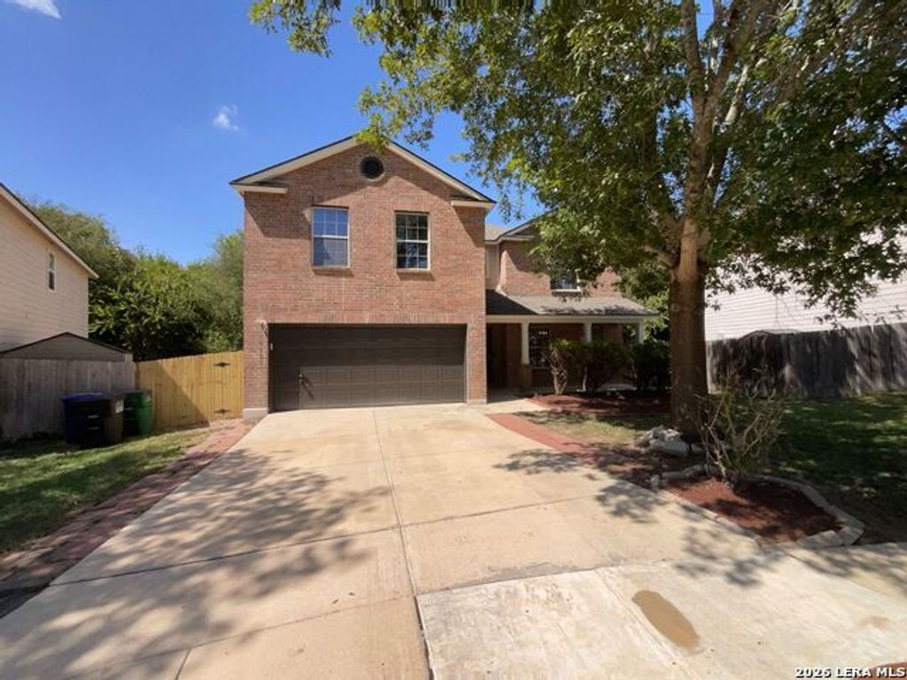 10155 Cedarcliff, San Antonio