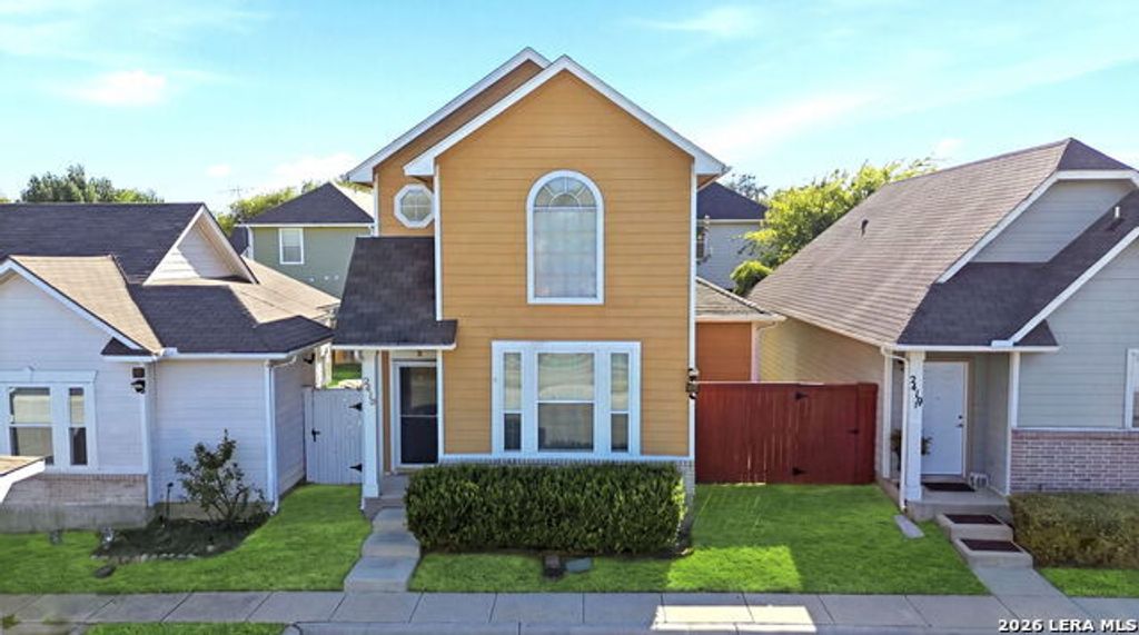 2415 Crown Xing, San Antonio