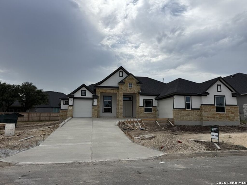 246 Raven Road, Castroville