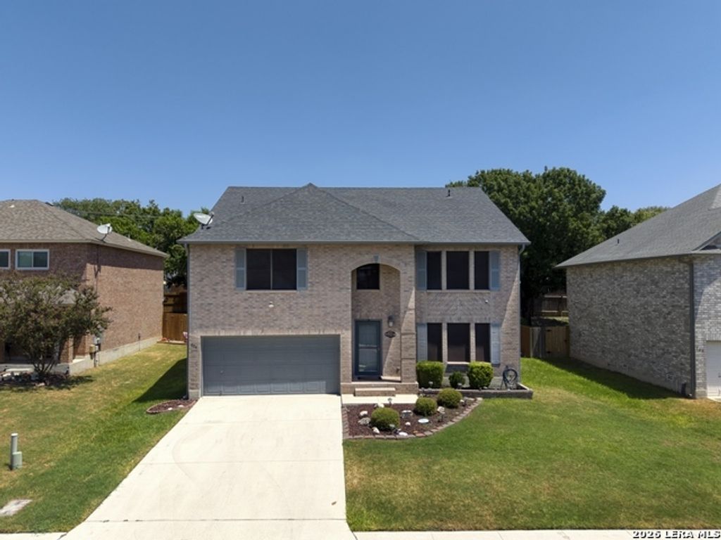 804 Cross Branch Dr, Schertz