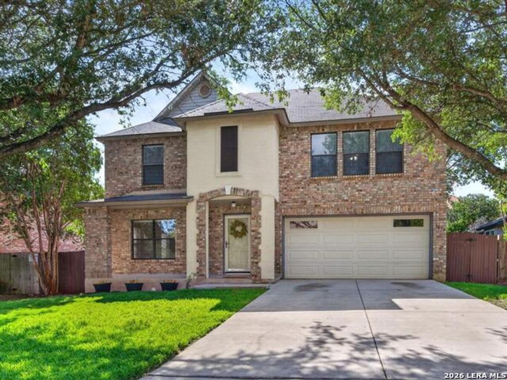 1076 Boxer Pass Dr, Schertz