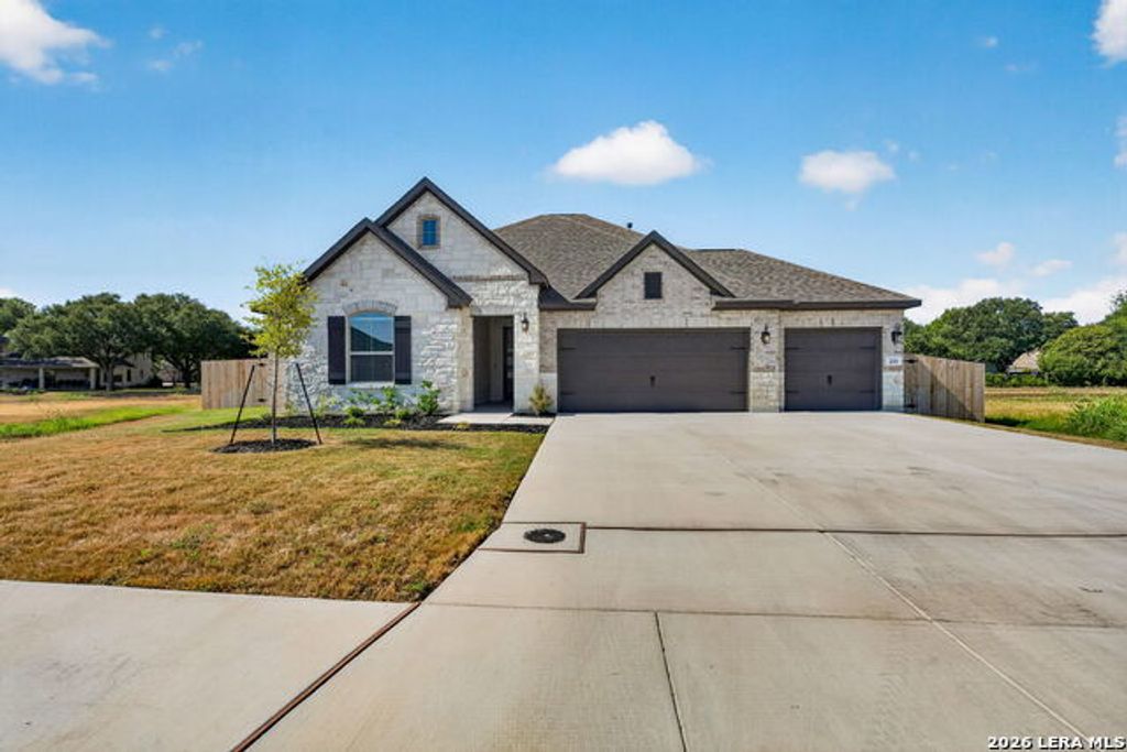221 Janice Ave, Castroville