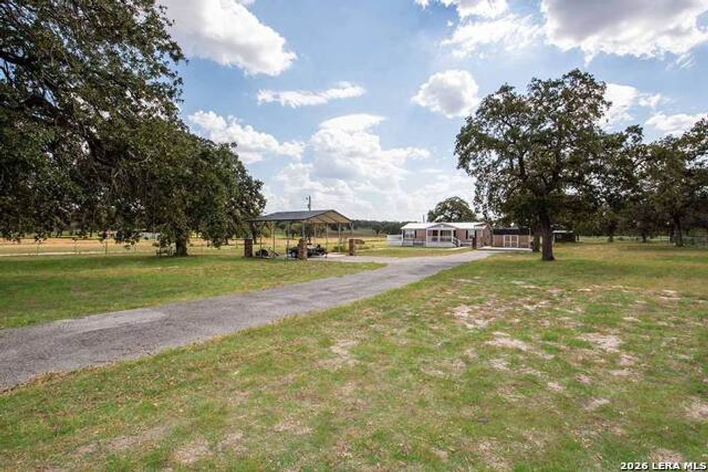 4005 County Road 307, La Vernia