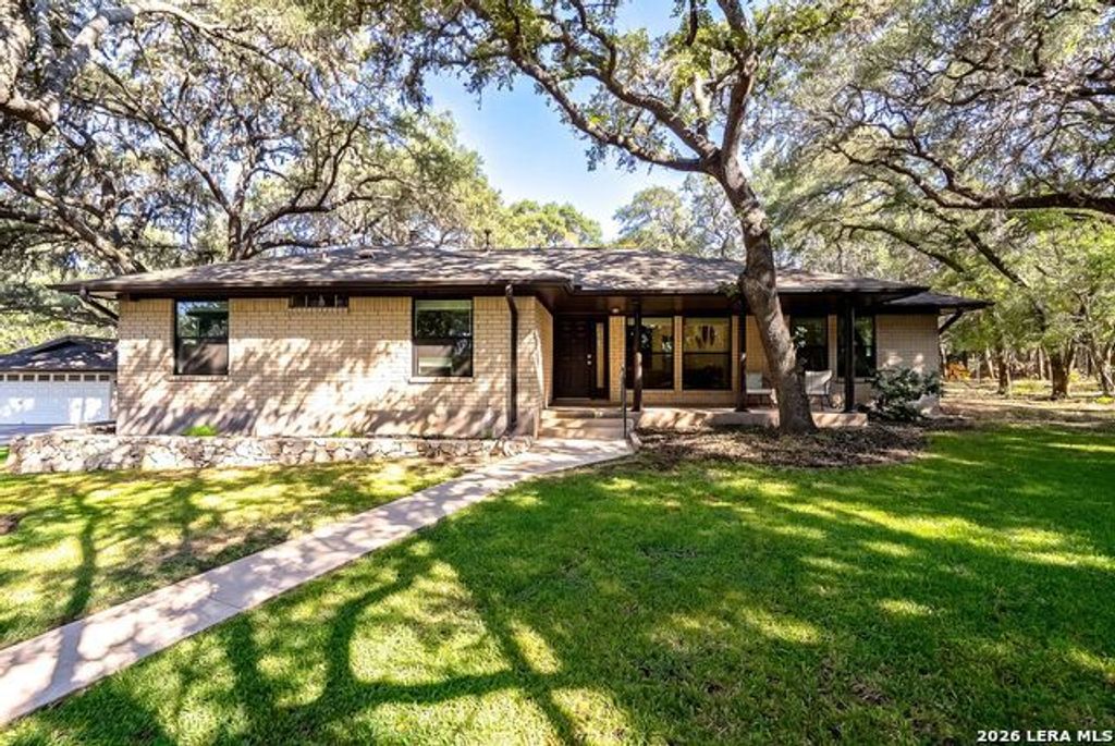 8621 Indian Hills Ln, Boerne