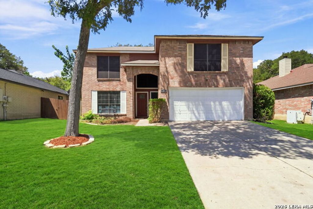 2509 Hidden Grove Ln, Schertz