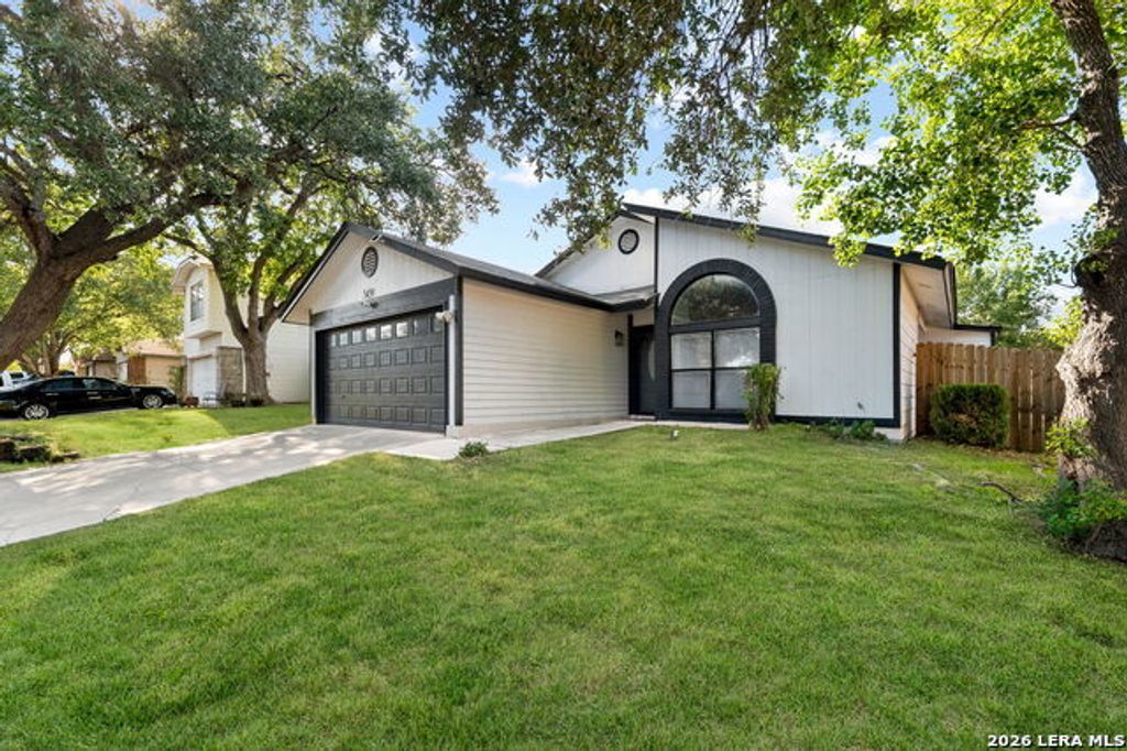 5439 Chestnut View Dr, San Antonio