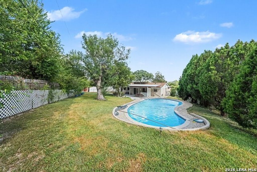 619 Northtrail Dr, San Antonio