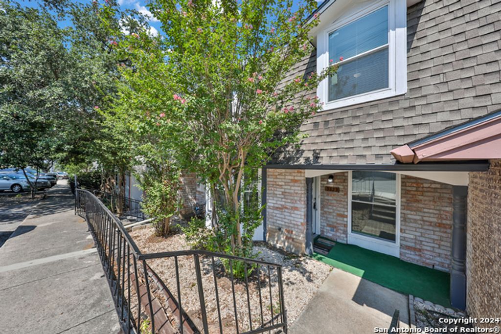 5333 Callaghan Rd, San Antonio