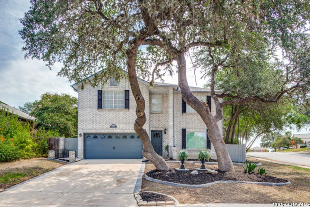 8602 Ledgeside, San Antonio