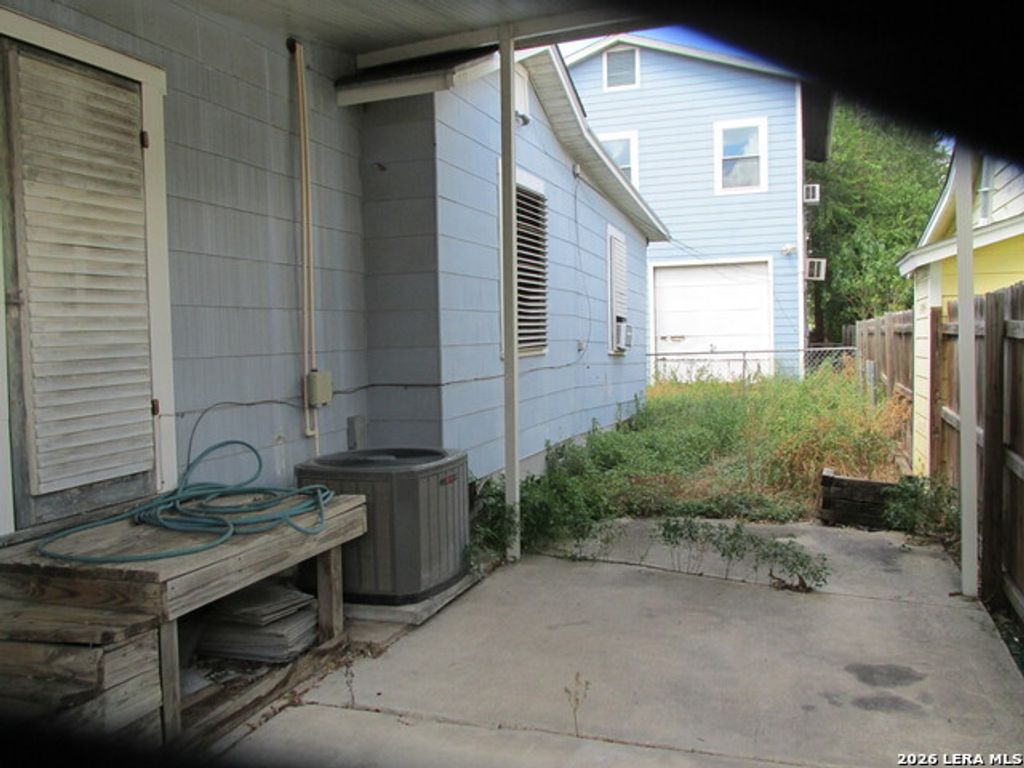 1325 Elsmere, San Antonio