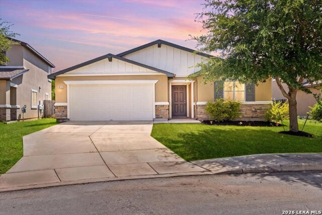 10102 Relic Oaks, San Antonio