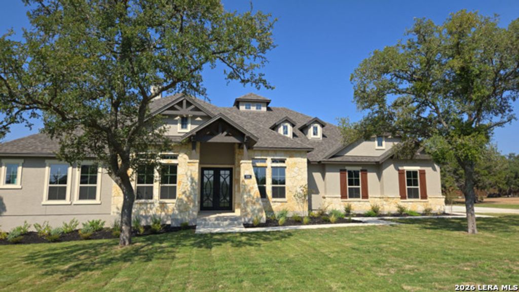 398 Stone Loop, Castroville