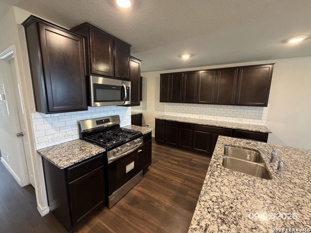 713 Overlook Ridge, Cibolo