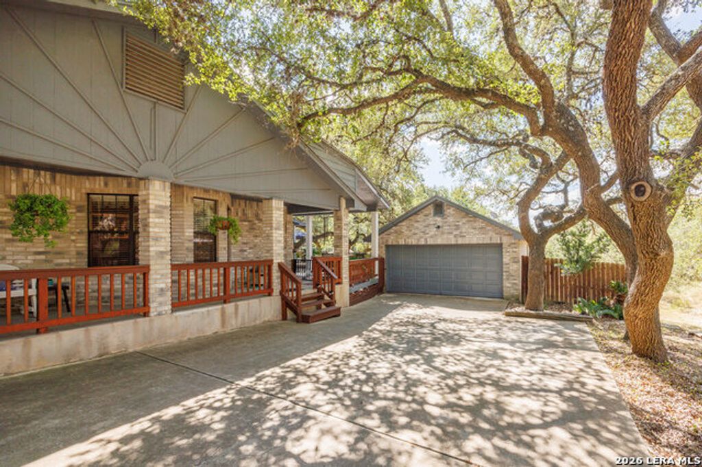 112 Golden Morn, San Antonio