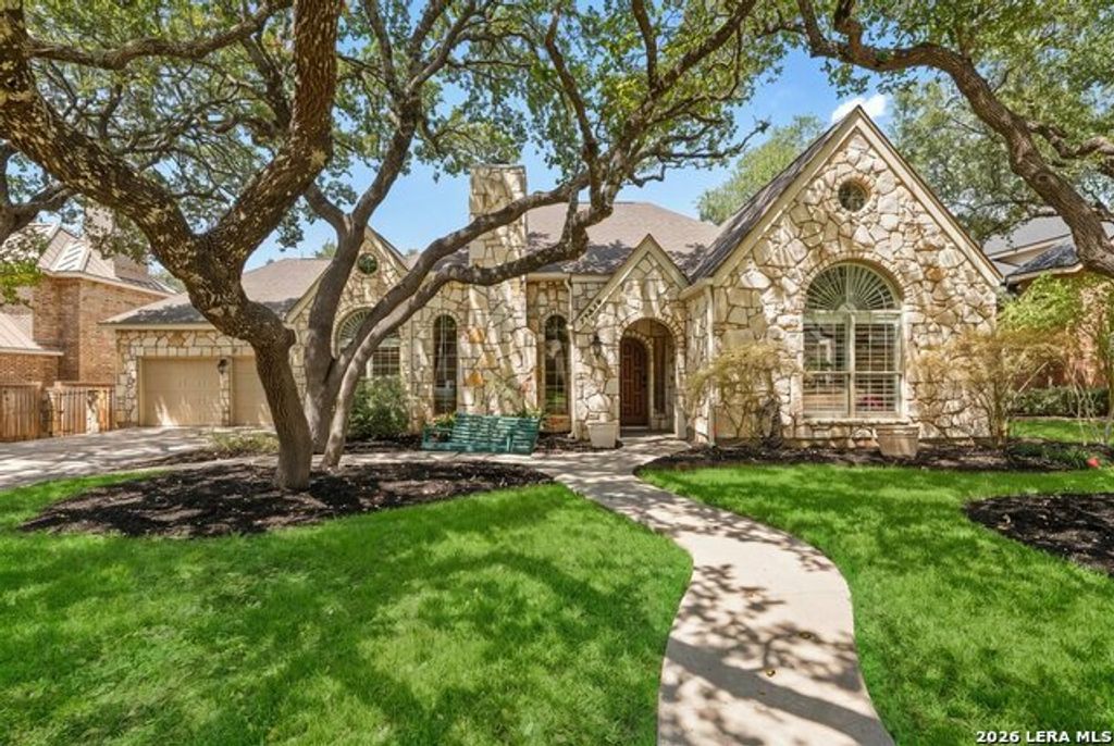 17319 Fountain Mist, San Antonio