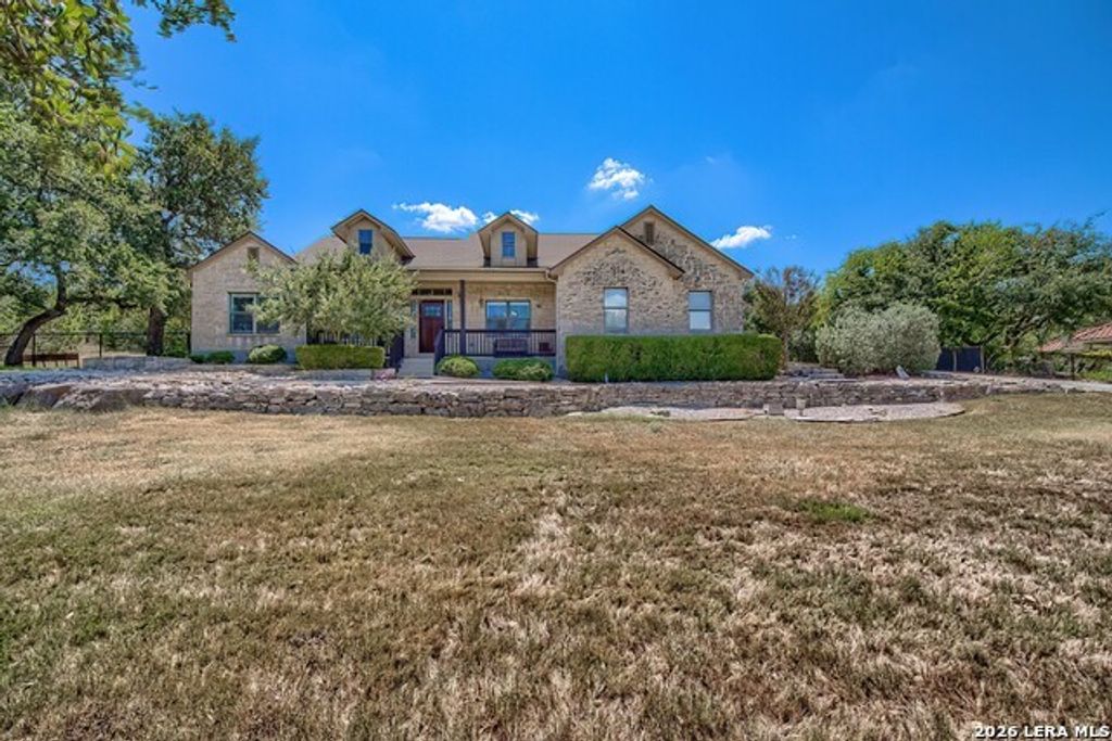 110 Comal Run, Bulverde