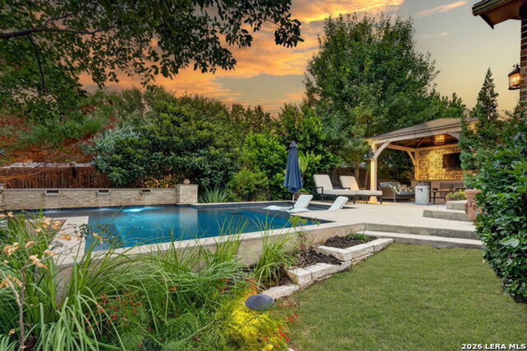 8562 Low Crk, San Antonio