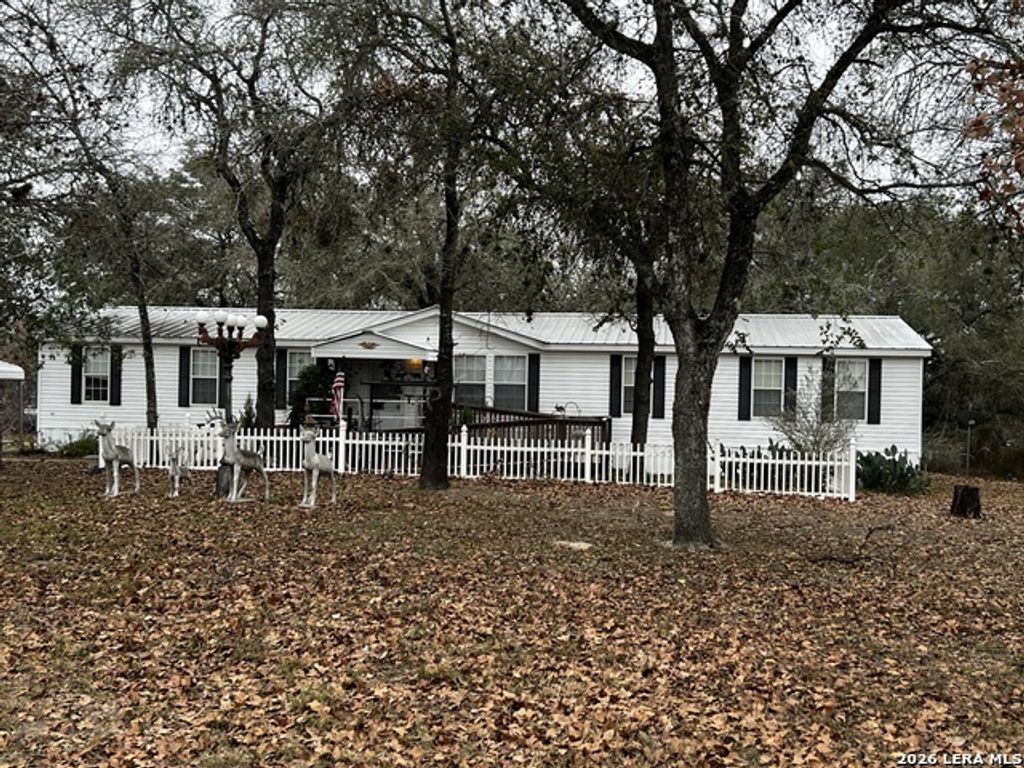 1920 Hickory Way, San Antonio