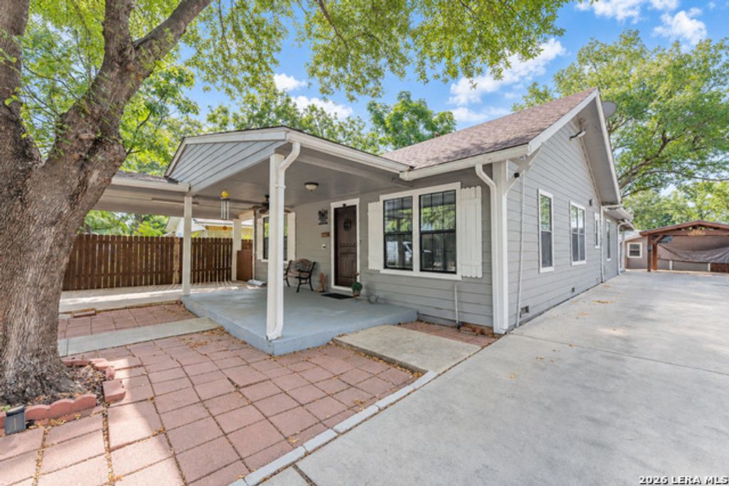 1634 Santa Monica St, San Antonio