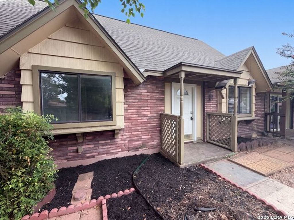3650 Versailles Drive, San Antonio