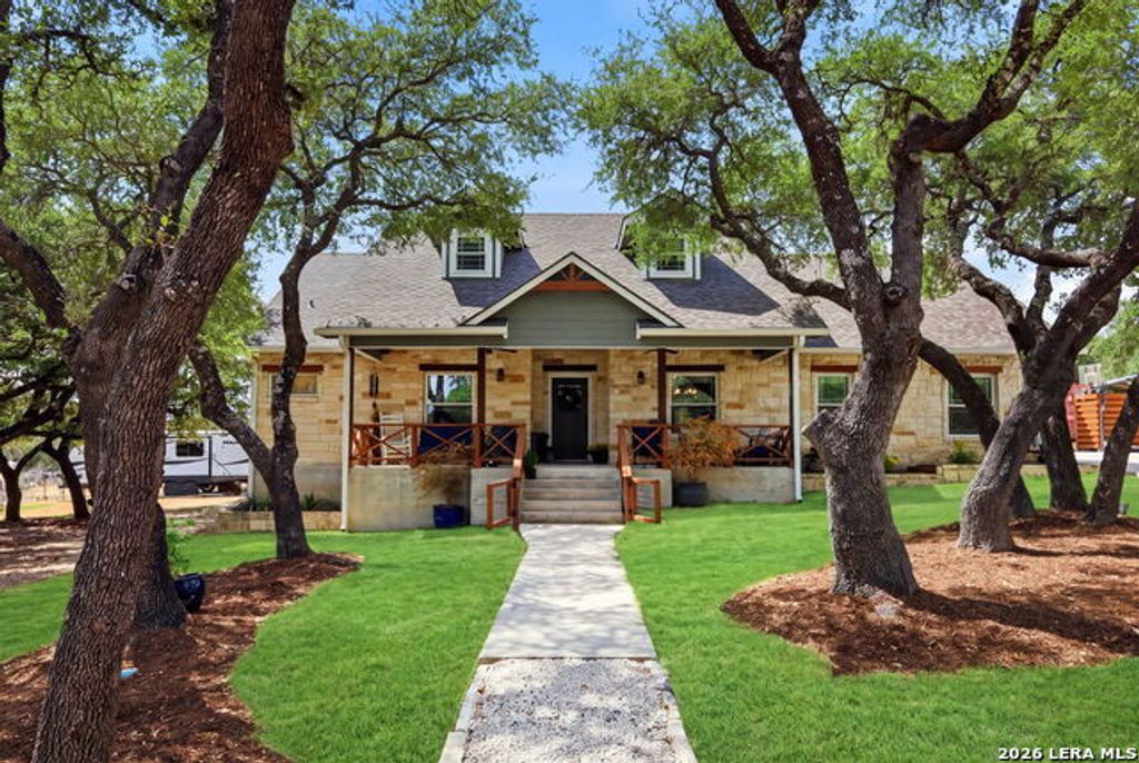 230 Oak Country, Helotes
