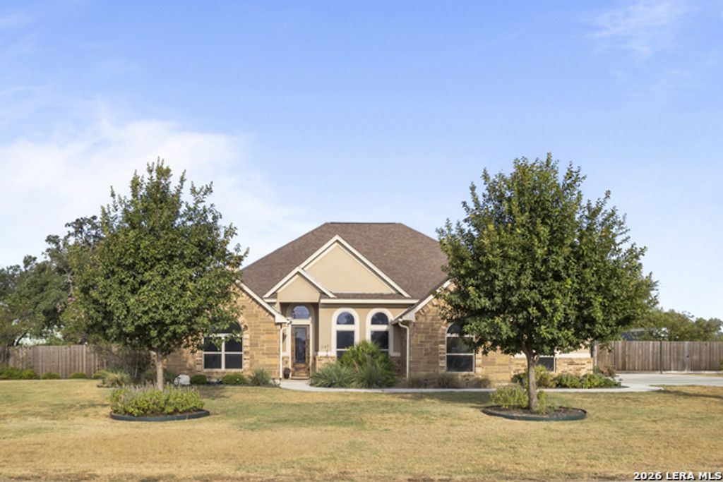247 Double Gate, Castroville
