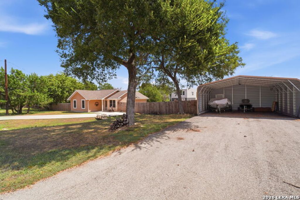 2046 Blueridge Drive, Canyon Lake