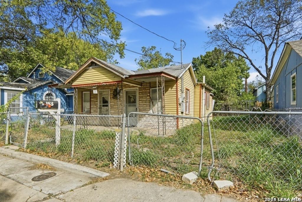 155 W Zavalla, San Antonio