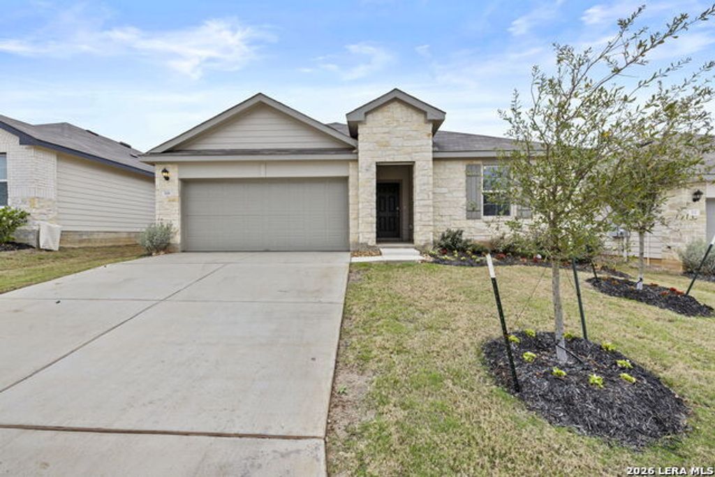 326 Bluetick Trail, Seguin