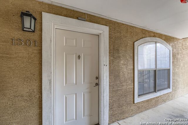 7323 Snowden Dr 1301, San Antonio
