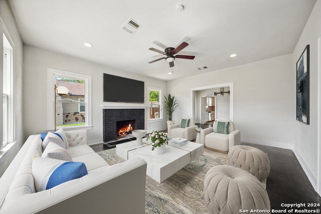 343 Canton, San Antonio