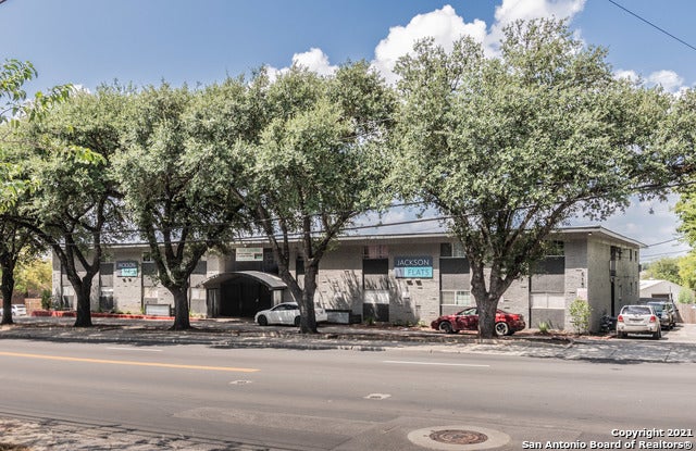 615 Vance Jackson Rd 101, San Antonio