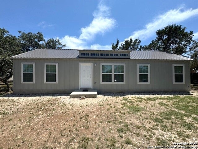 261 Blackfoot, Bandera